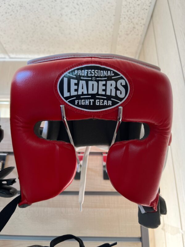 Шлем боксерский LEADERS LS MEX RD/WH