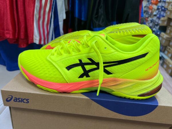 Волейбольные кроссовки Asics NETBURNER BALLISTIC FF 3