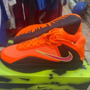 Баскетбольные кроссовки Nike GIANNIS FREAK 7